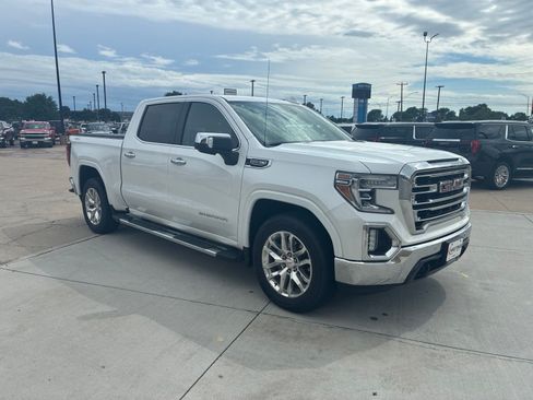 Used 2019 GMC Sierra 1500 SLT w/ SLT Premium Plus Package AWD/4WD image 9