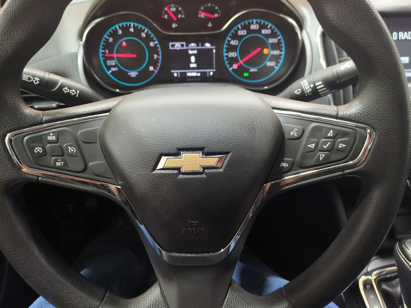 Used 2018 Chevrolet Cruze LT w/ Convenience Package FWD image 18