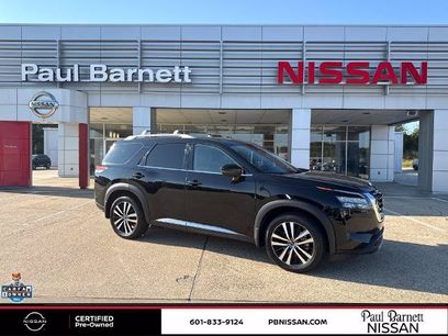 Certified 2025 Nissan Pathfinder Platinum