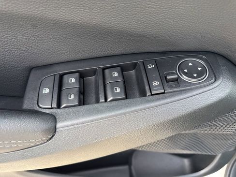 Used 2023 Kia Seltos EX image 28