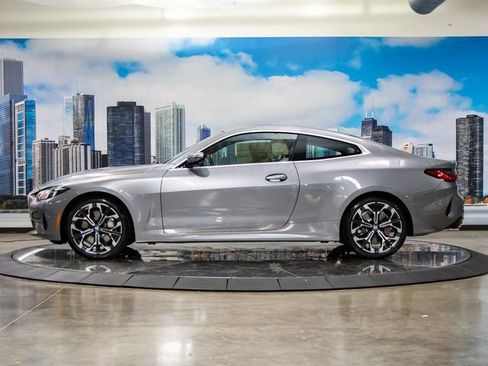 Used 2026 BMW 430i xDrive Coupe w/ Premium Package image 6