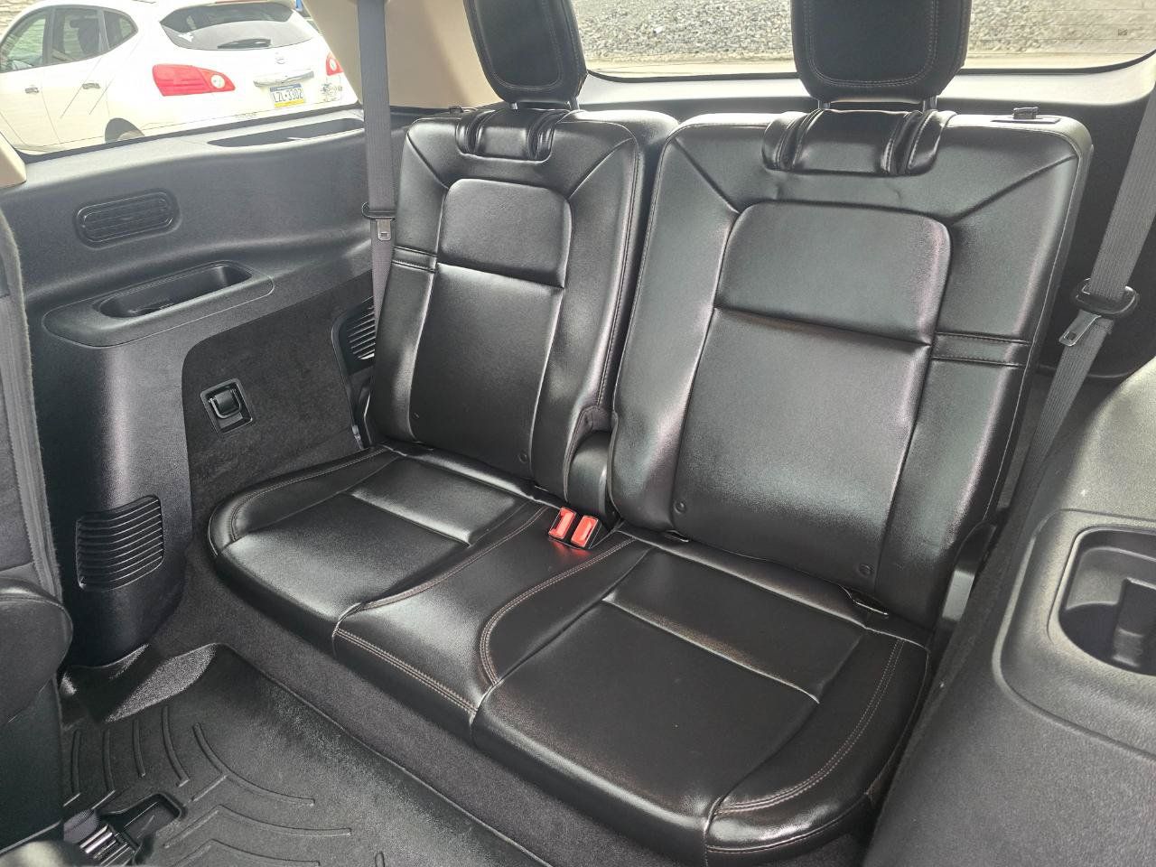 Used 2024 Lincoln Aviator AWD w/ Premium Package image 16