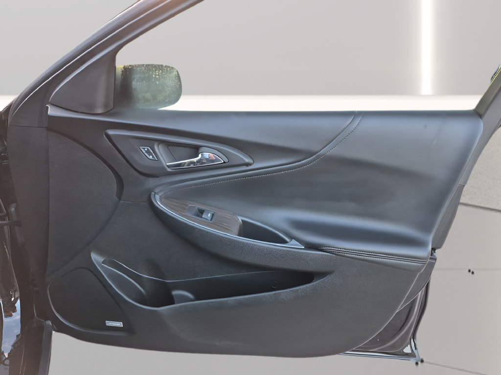 Used 2023 Chevrolet Malibu LT w/ Midnight Edition FWD image 34