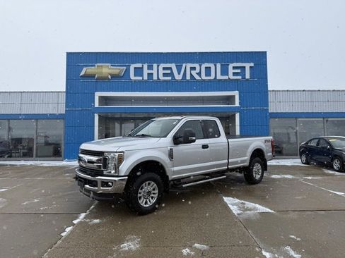 Used 2019 Ford F350 XLT w/ XLT Value Package image 1