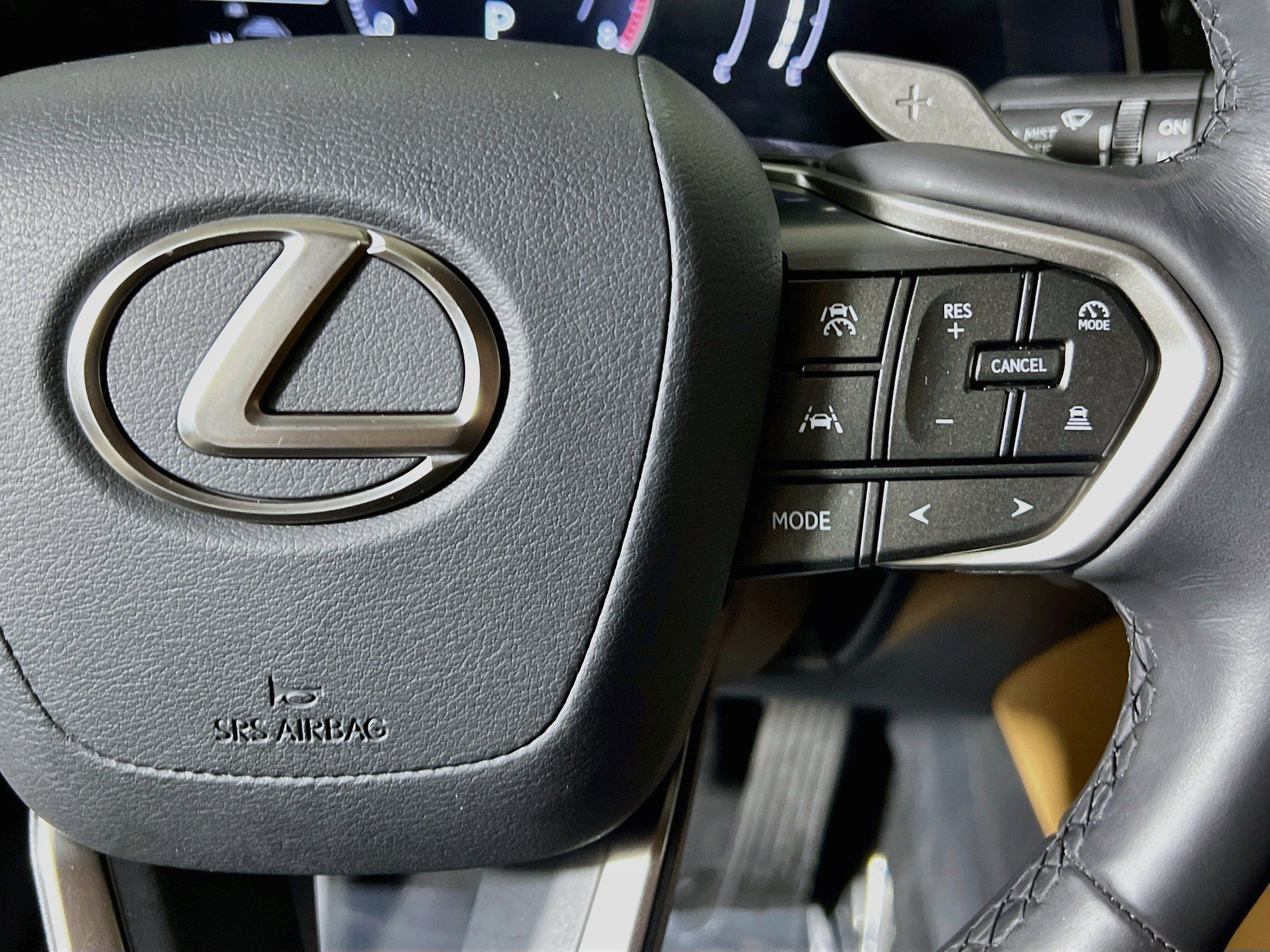 Used 2025 Lexus NX 250 FWD w/ Towing Package (2000 Lbs) image 20
