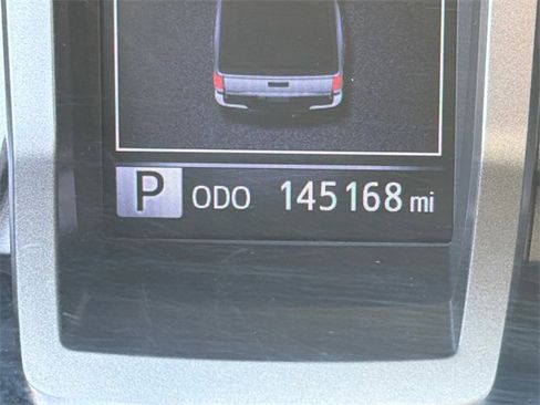 Used 2016 Toyota Tacoma SR5 w/ SR5 Appearance Package (SN) image 27