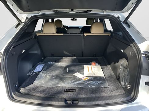 New 2026 Volkswagen Atlas Cross Sport SE AWD/4WD image 24