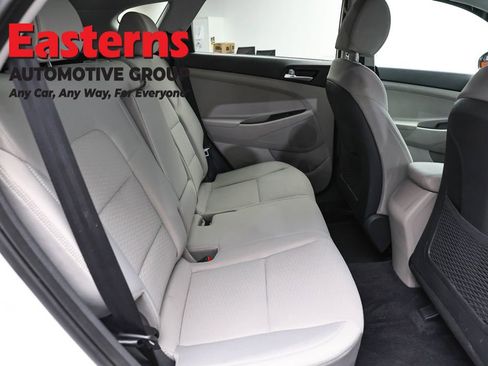 Used 2019 Hyundai Tucson SE AWD/4WD image 22