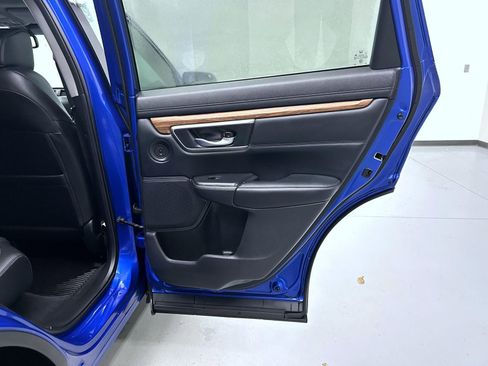 Used 2020 Honda CR-V Touring image 17