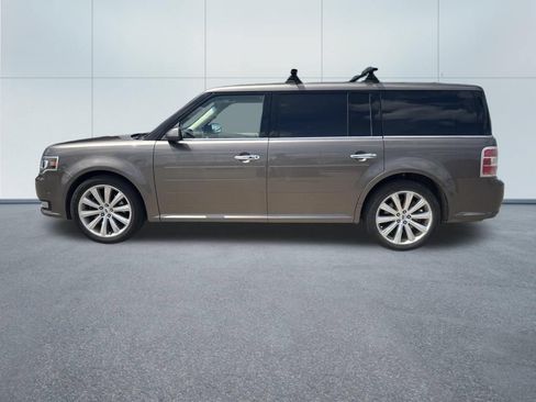 Used 2019 Ford Flex Limited w/ Equipment Group 303A AWD/4WD image 5