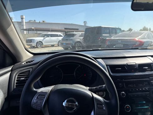 Used 2015 Nissan Altima 2.5 S w/ Power Driver Seat Package FWD image 24