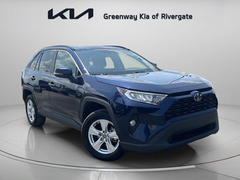 Used 2020 Toyota RAV4 XLE w/ Convenience Package AWD/4WD image 1