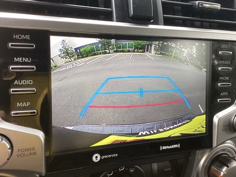 Used 2021 Toyota 4Runner SR5 AWD/4WD image 14