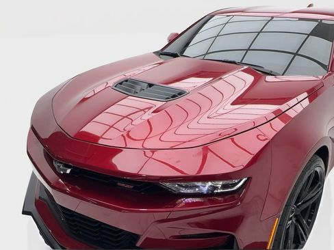 Used 2023 Chevrolet Camaro SS RWD image 11