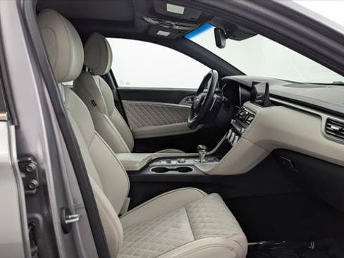 Used 2023 Genesis G70 3.3T w/ Sport Prestige Package RWD image 22