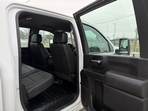 Used 2023 Chevrolet Silverado 2500 W/T w/ WT Fleet Convenience Package image 23