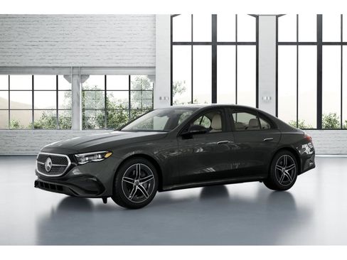 New 2026 Mercedes-Benz E 450 4MATIC Sedan image 38