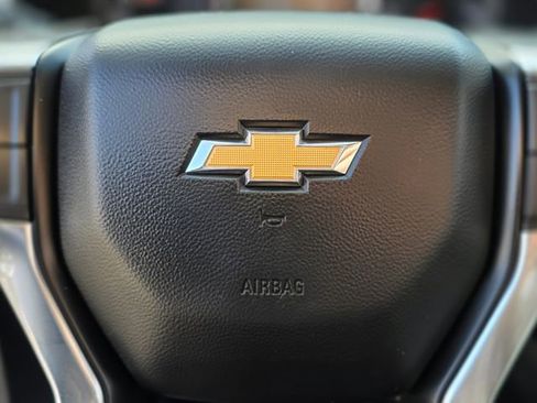 Used 2024 Chevrolet Blazer LT w/ Convenience Package FWD image 27