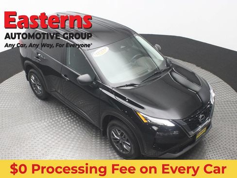 Used 2023 Nissan Rogue S AWD/4WD image 3