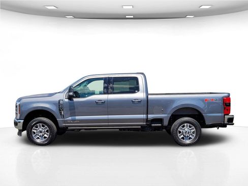 Used 2024 Ford F250 Lariat AWD/4WD image 10