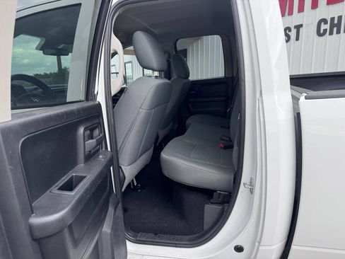 Used 2019 RAM 1500 Express w/ Express Value Package AWD/4WD image 13