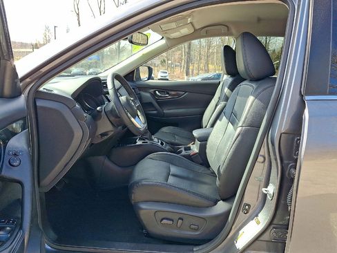 Used 2020 Nissan Rogue SL AWD/4WD image 11