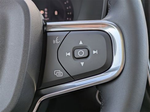 New 2026 Volvo XC40 B5 Ultra w/ Protection Package Premier image 36