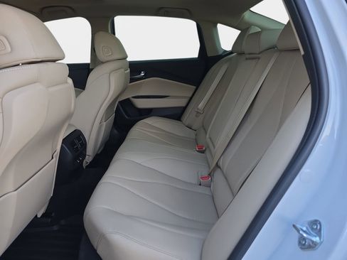 Used 2025 Acura TLX w/ Technology Package image 16