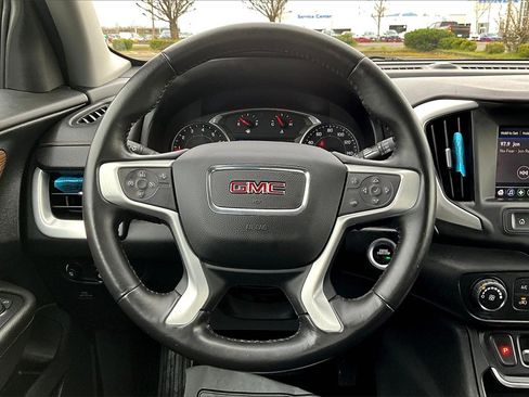 Used 2021 GMC Terrain SLE image 7