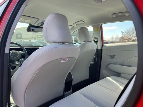 New 2026 Hyundai Kona SE AWD/4WD image 11