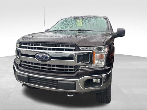 Used 2018 Ford F150 XLT w/ Equipment Group 301A Mid image 3