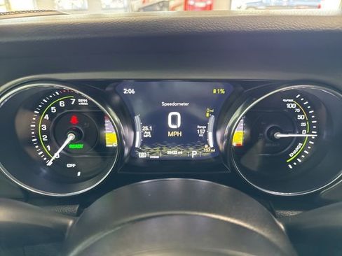 Used 2023 Jeep Wrangler Unlimited w/ Cold Weather Group AWD/4WD image 31