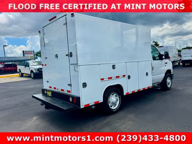 Used 2015 Ford E-350 and Econoline 350 Super Duty w/ Power Windows & Locks Group RWD image 15