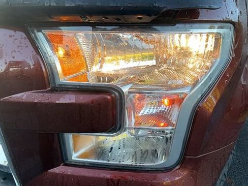 Used 2015 Ford F150 XLT w/ Equipment Group 301A Mid AWD/4WD image 11