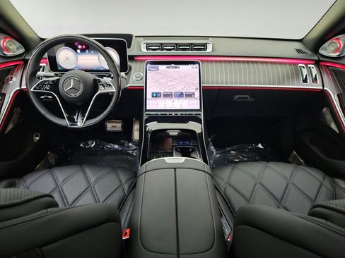 New 2026 Mercedes-Benz Maybach S 680 4MATIC image 22
