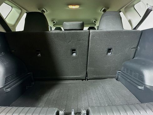 Used 2023 Kia Soul LX image 27