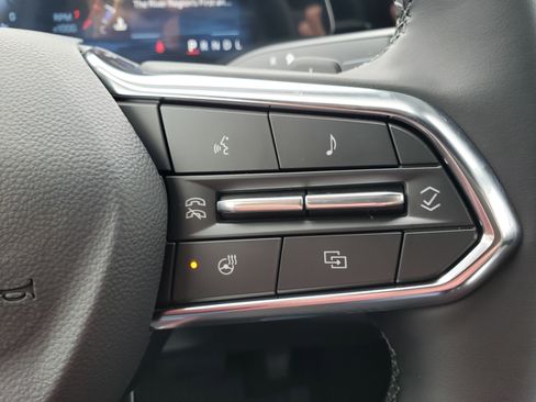 New 2026 Chevrolet Equinox LT image 18