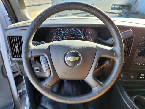 Used 2024 Chevrolet Express 2500 w/ Driver Convenience Package image 15