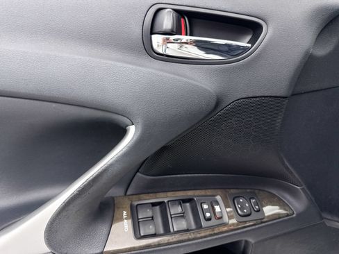 Used 2012 Lexus IS 250 AWD w/ Premium Pkg Value Edition image 19