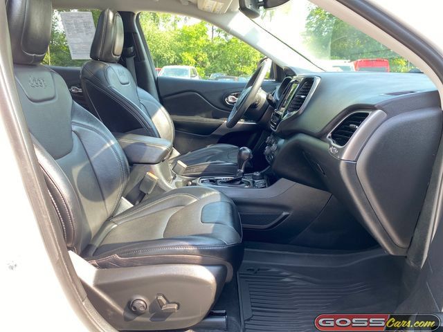 Used 2022 Jeep Cherokee Limited w/ Mopar Interior Package AWD/4WD image 6
