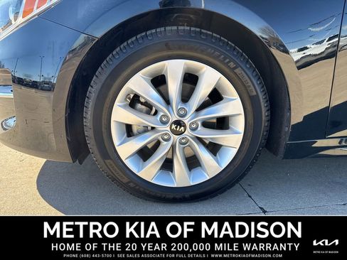 Used 2016 Kia Optima EX w/ Premium Package image 10