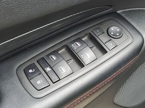 Used 2023 Dodge Durango R/T w/ Blacktop Package AWD/4WD image 22
