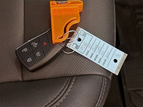 Used 2024 Chevrolet Silverado 1500 LTZ w/ LTZ Premium Package image 32