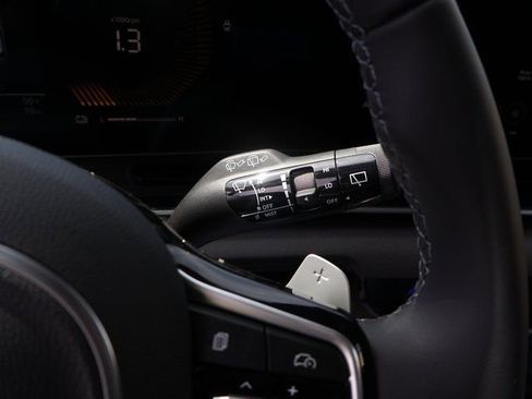New 2026 Kia Carnival EX FWD image 29