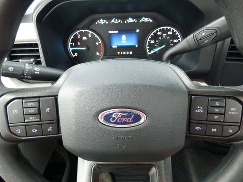 New 2026 Ford F250 XL w/ XL Chrome Package image 17