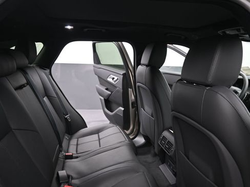 New 2026 Land Rover Range Rover Velar S AWD/4WD image 12