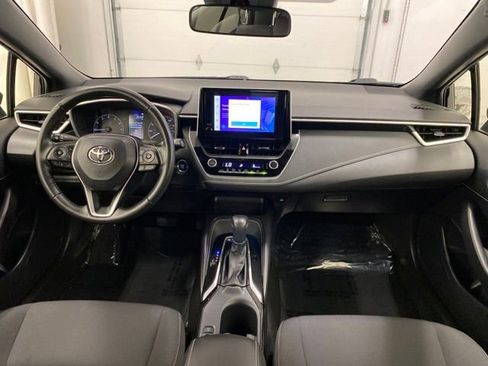Certified 2024 Toyota Corolla SE image 32