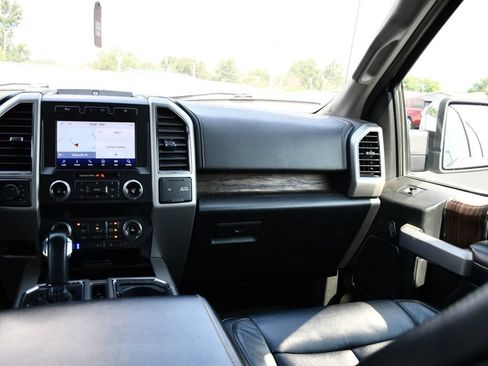 Used 2020 Ford F150 Lariat w/ Equipment Group 502A Luxury AWD/4WD image 24