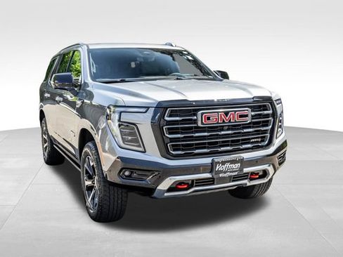 Used 2026 GMC Yukon AT4 w/ AT4 Premium Plus Package AWD/4WD image 2