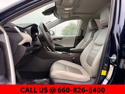 Used 2022 Toyota RAV4 XLE Premium AWD/4WD image 2
